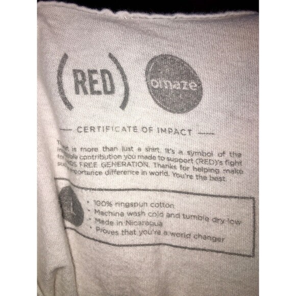 (RED) Tee Bono U2 Y2K 2000s HIV AIDS Global Fund 90s Band Rock Concert Small Tee - Picture 4 of 6